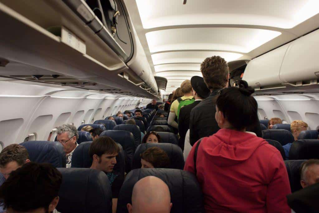 Symbolbild Flugzeug beim Boarding